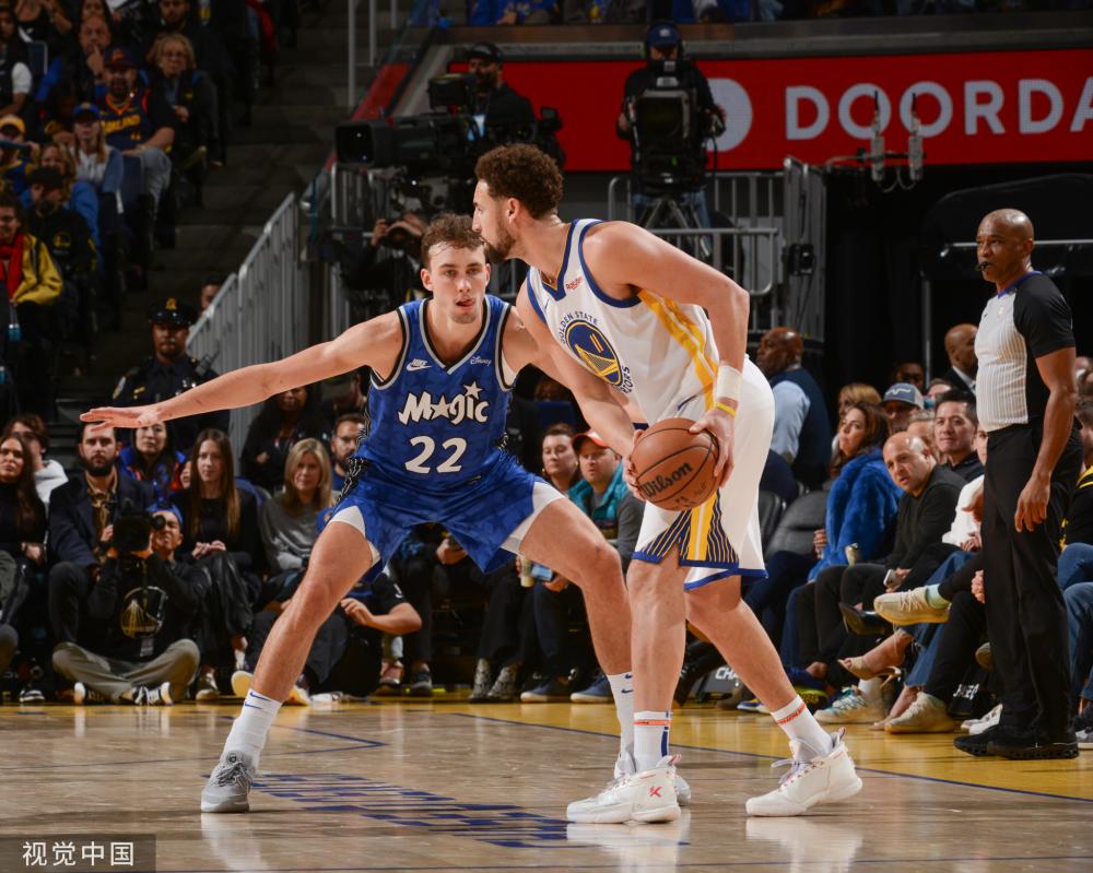 更是对家庭 更是对家庭